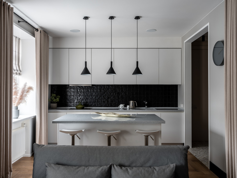 Example of a trendy kitchen design in Moscow