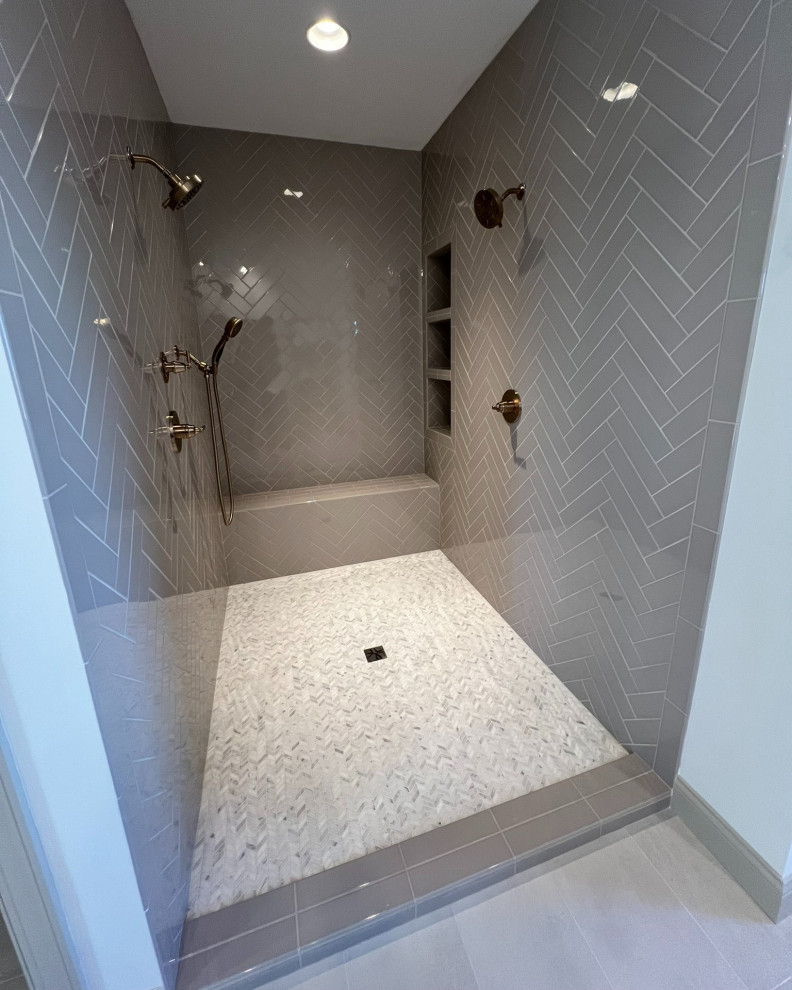 Bathroom 11
