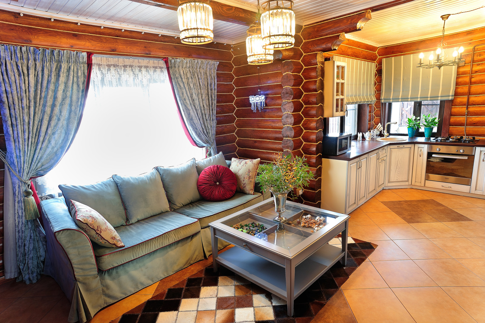 Бревенчатый дом для гостей