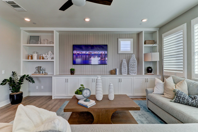 Irvine Eclipse contemporary