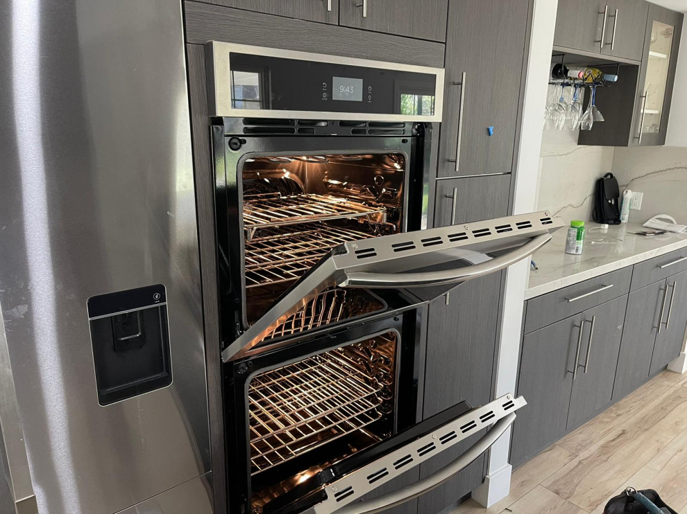 Contemporary Gray Kitchen