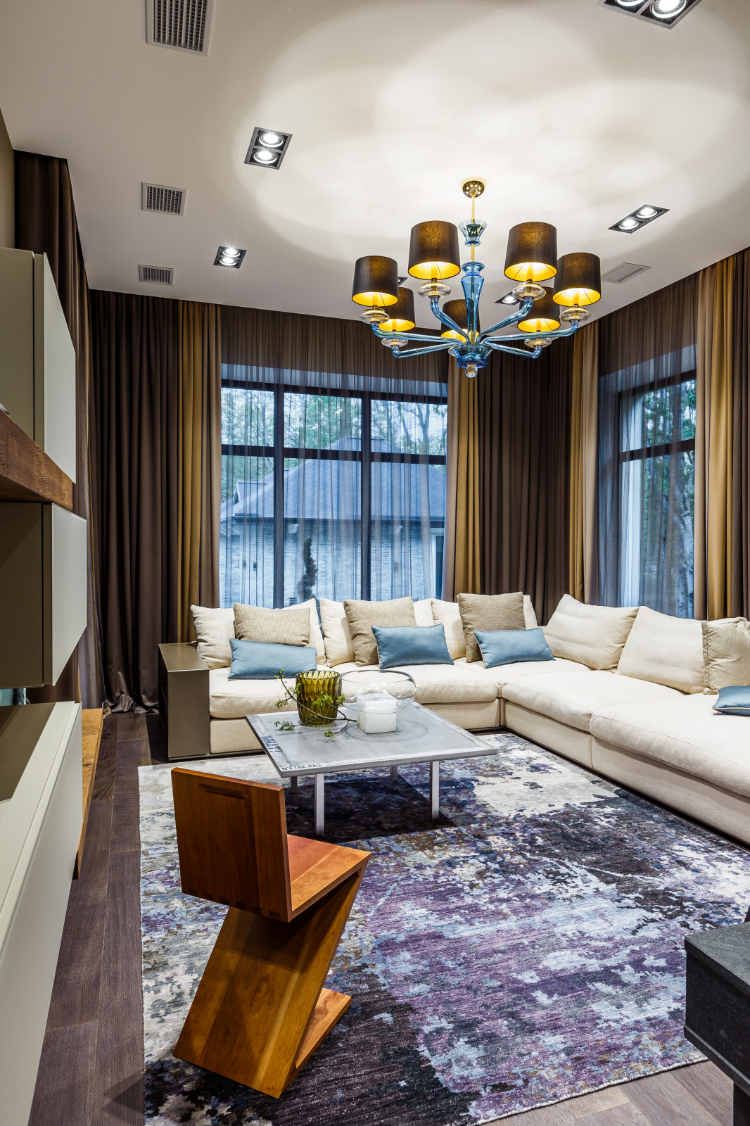 Интерьер частного дома в современном стиле