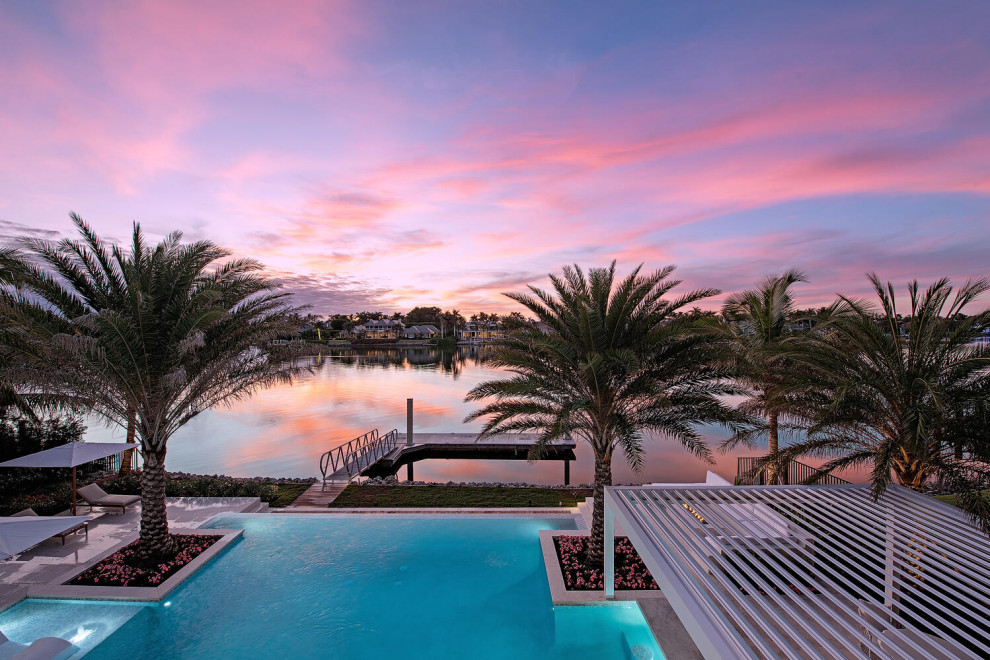 Pool - transitional pool idea in Miami