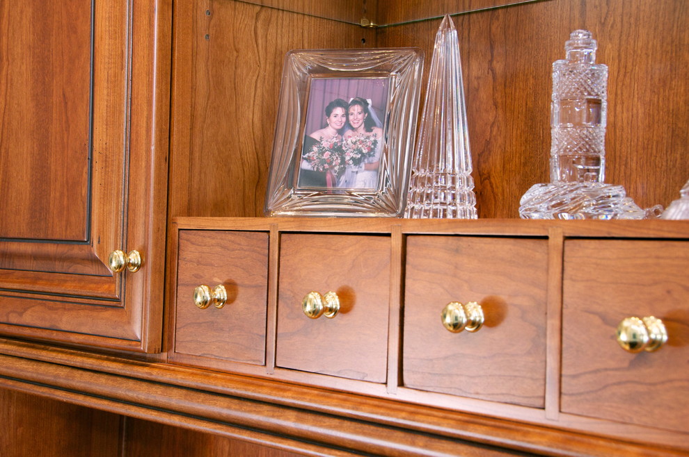 Williamsburg Office & Bookcases