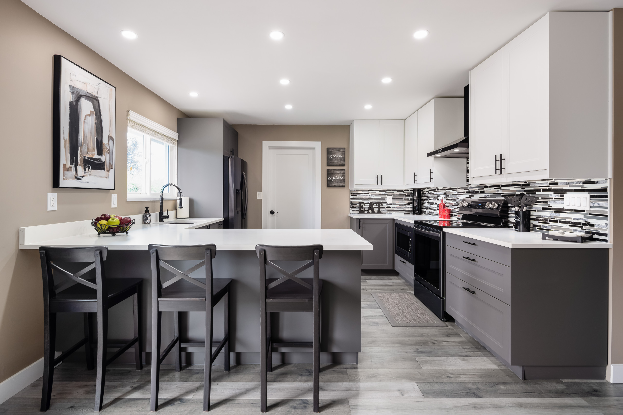 LADNER KITCHEN RENOVATION