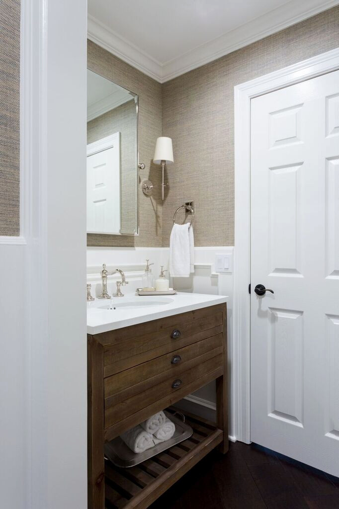 Light and Clean Powder Room