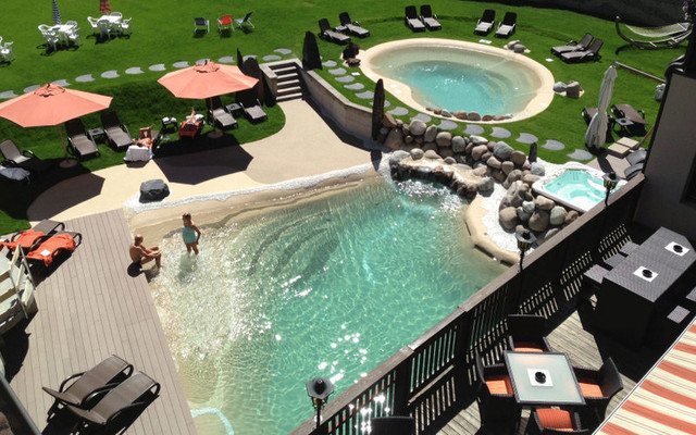 Inacqua (Hotel Croce Bianca) modern-pools-and-hot-tubs