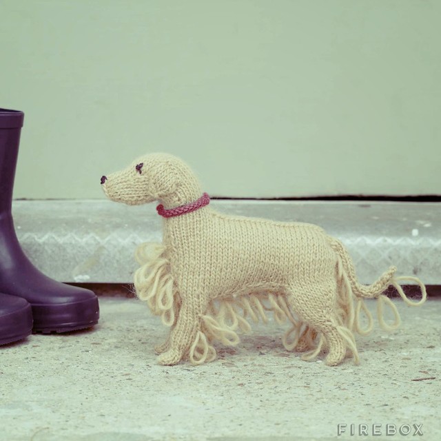 Knit Your Own Dog Kit, Beagle
