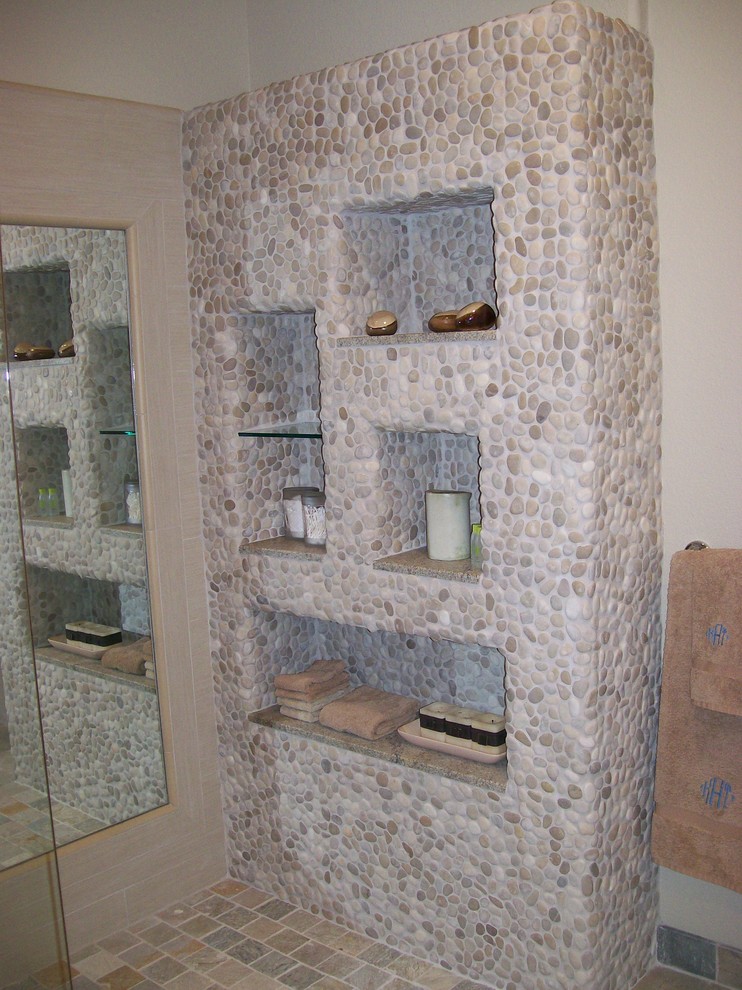 Inspiration for a transitional home design remodel in Phoenix