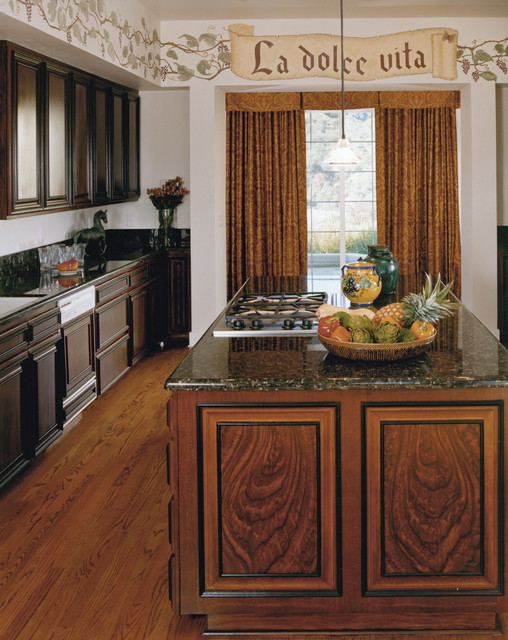 Traditional Kitchen klassisch-kueche