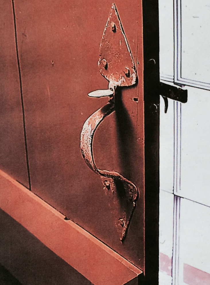 Entryway - rustic entryway idea in Toronto