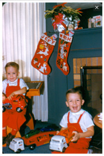 Stocking Tales to Welcome Christmas Home (6 photos)