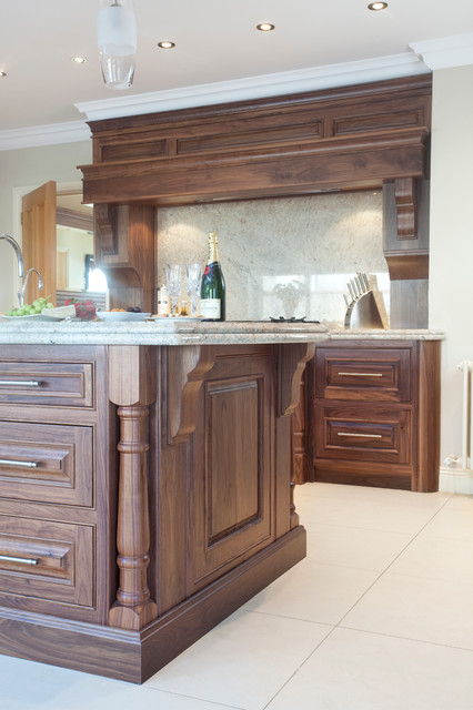 Summerhill traditional-kitchen