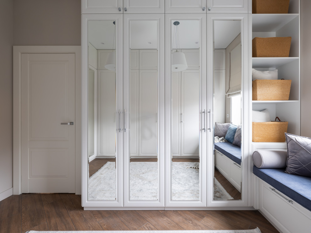 Двухэтажный дом с террасой площадью 170 м²