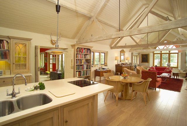 Limed Oak Kitchen contemporary-vardagsrum