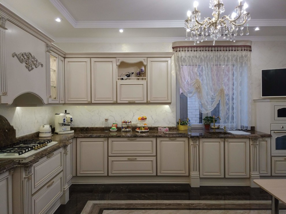 Кухня (массив ясеня)