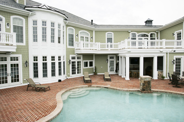 Pool pool