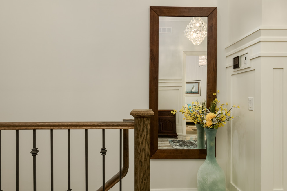 Entryway - transitional entryway idea