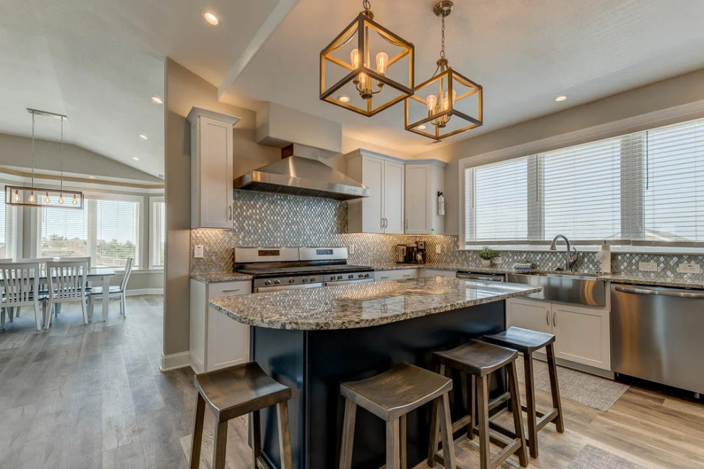 (2021) Great White Shack