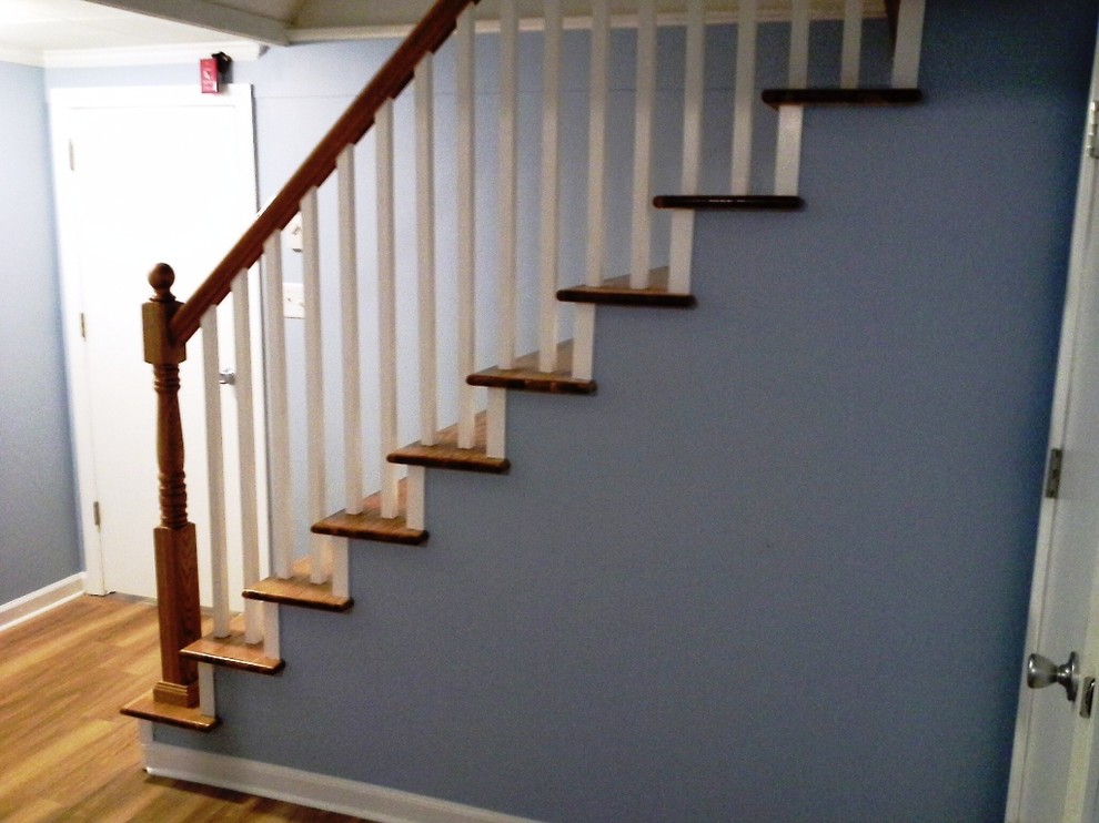 This is an example of a small traditional staircase in Bridgeport.