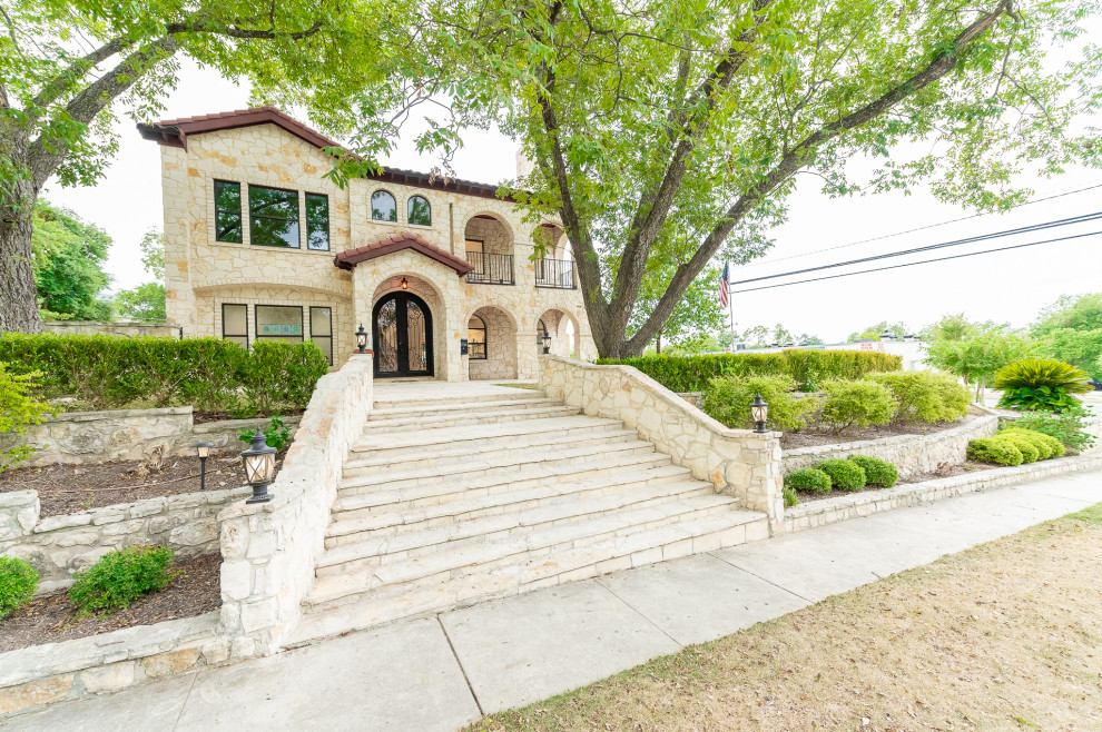 102 Cloverleaf