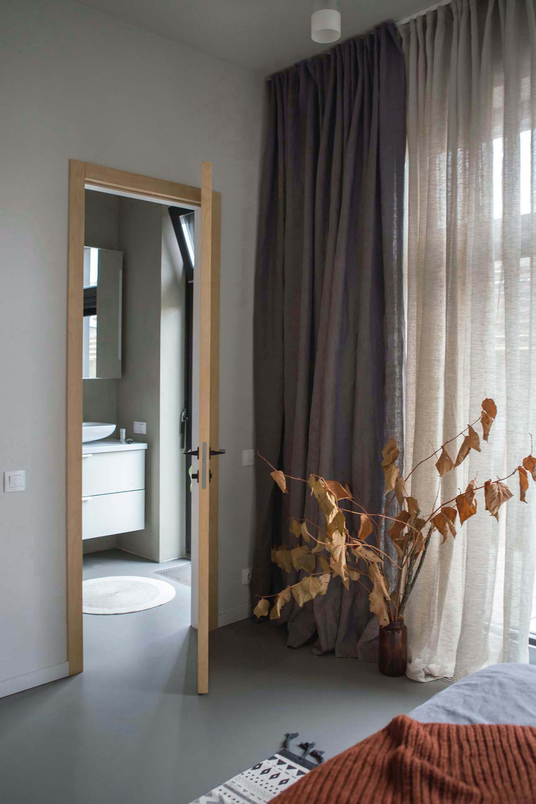 Вид в сторону санузла