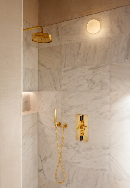 Rusty Oak farmhouse-bathroom