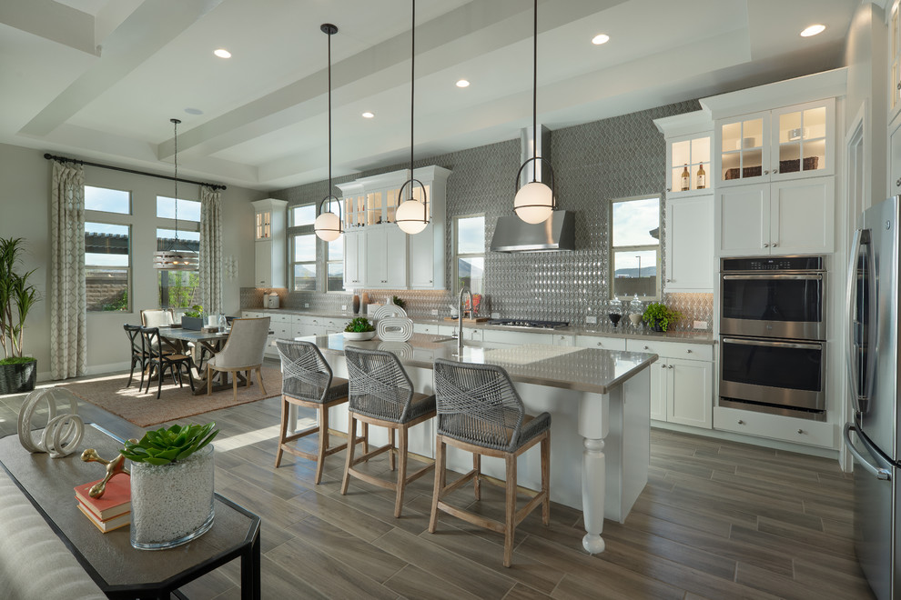 Example of a transitional kitchen design in Phoenix