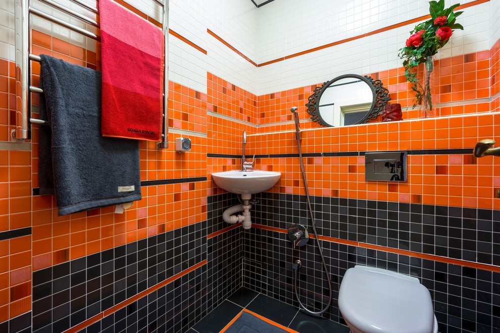 Художественная сборка панно из мозаики