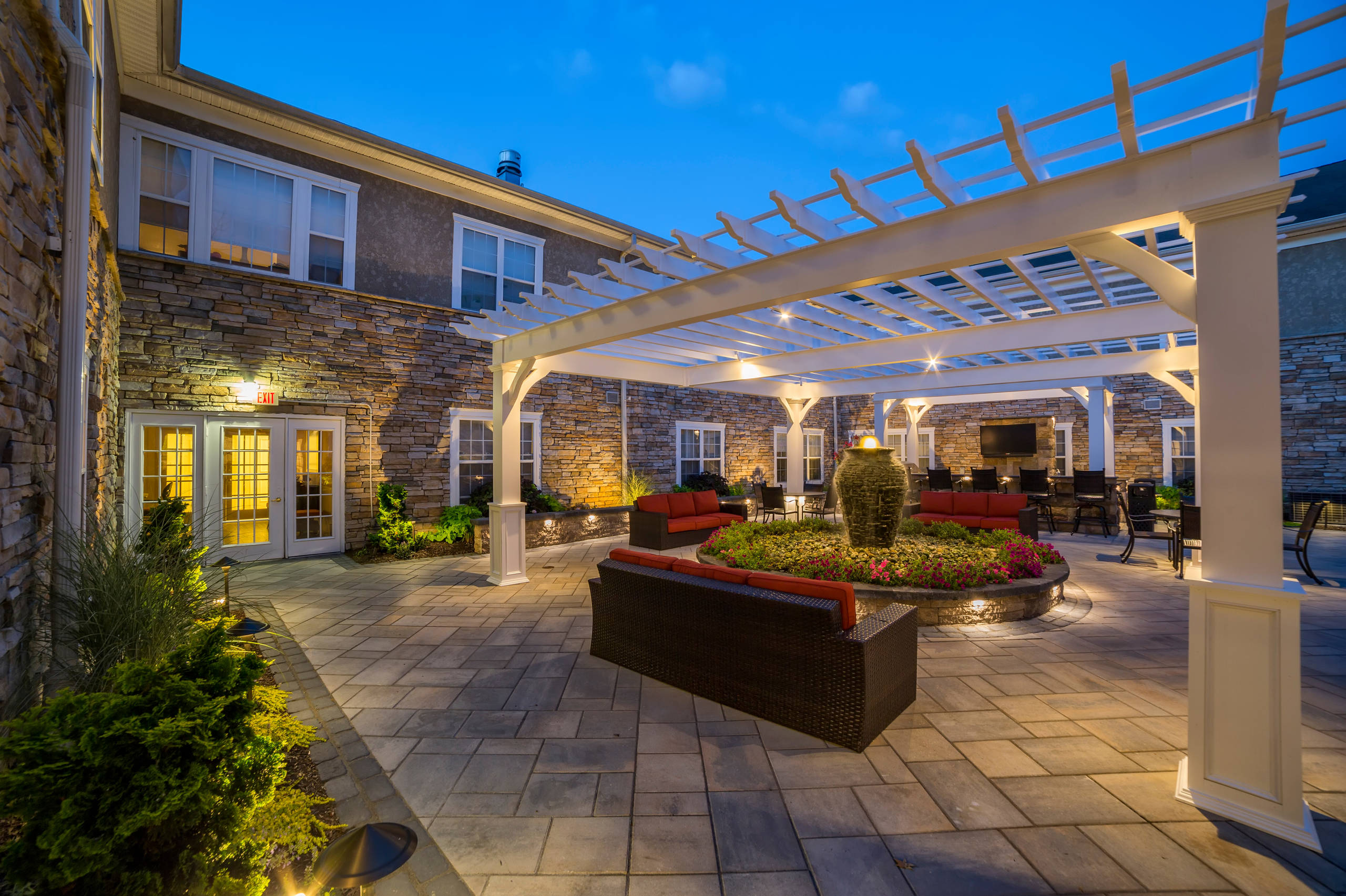 Hamilton NJ Interior Courtyard