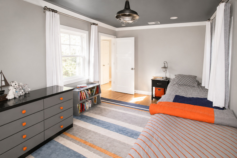 Transitional kids' room photo in San Francisco