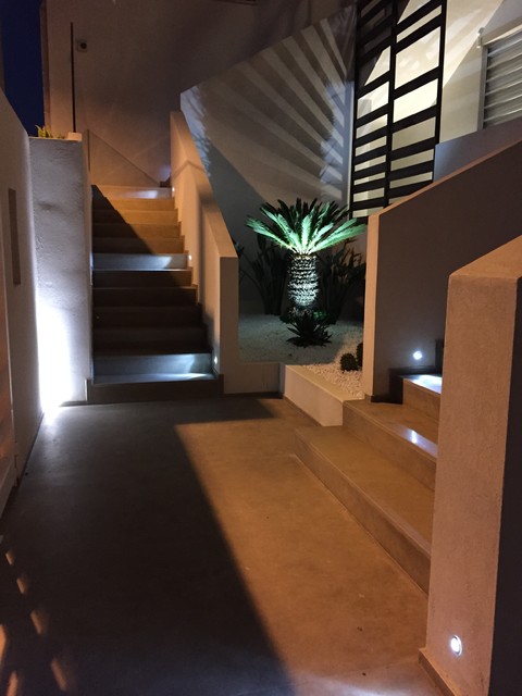 House SG contemporary-trappa