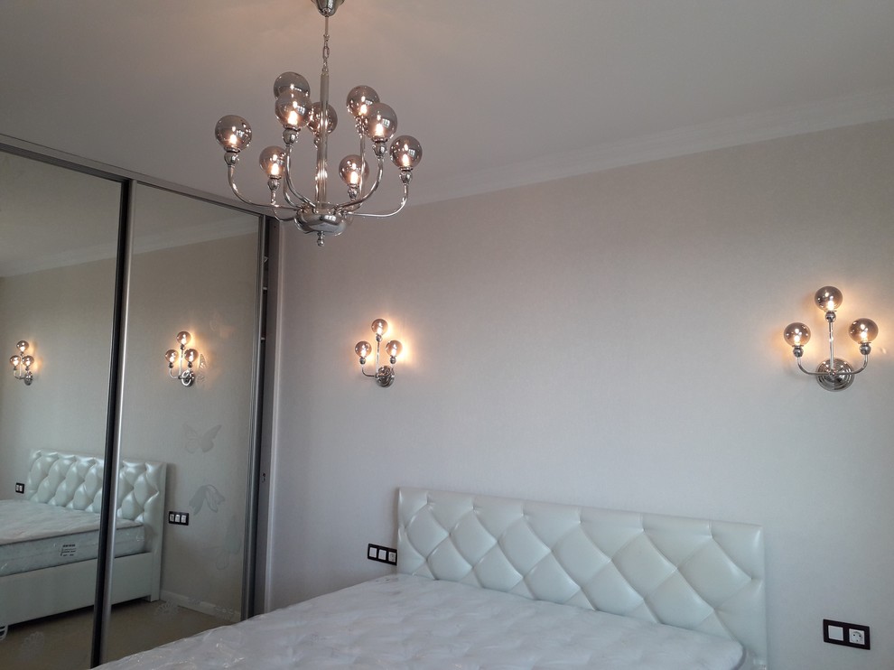 Квартира в стиле современной классики в фиолетовых тонах