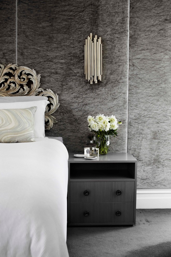 This is an example of a contemporary bedroom in Melbourne.