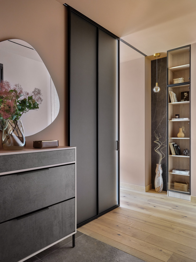 Трехкомнатная квартира 98 кв.м. в ЖК "Западный порт"