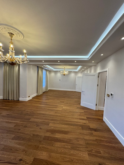 Full refurbishment works of high-end flat (x5 Bedrooms)at high street kensignton