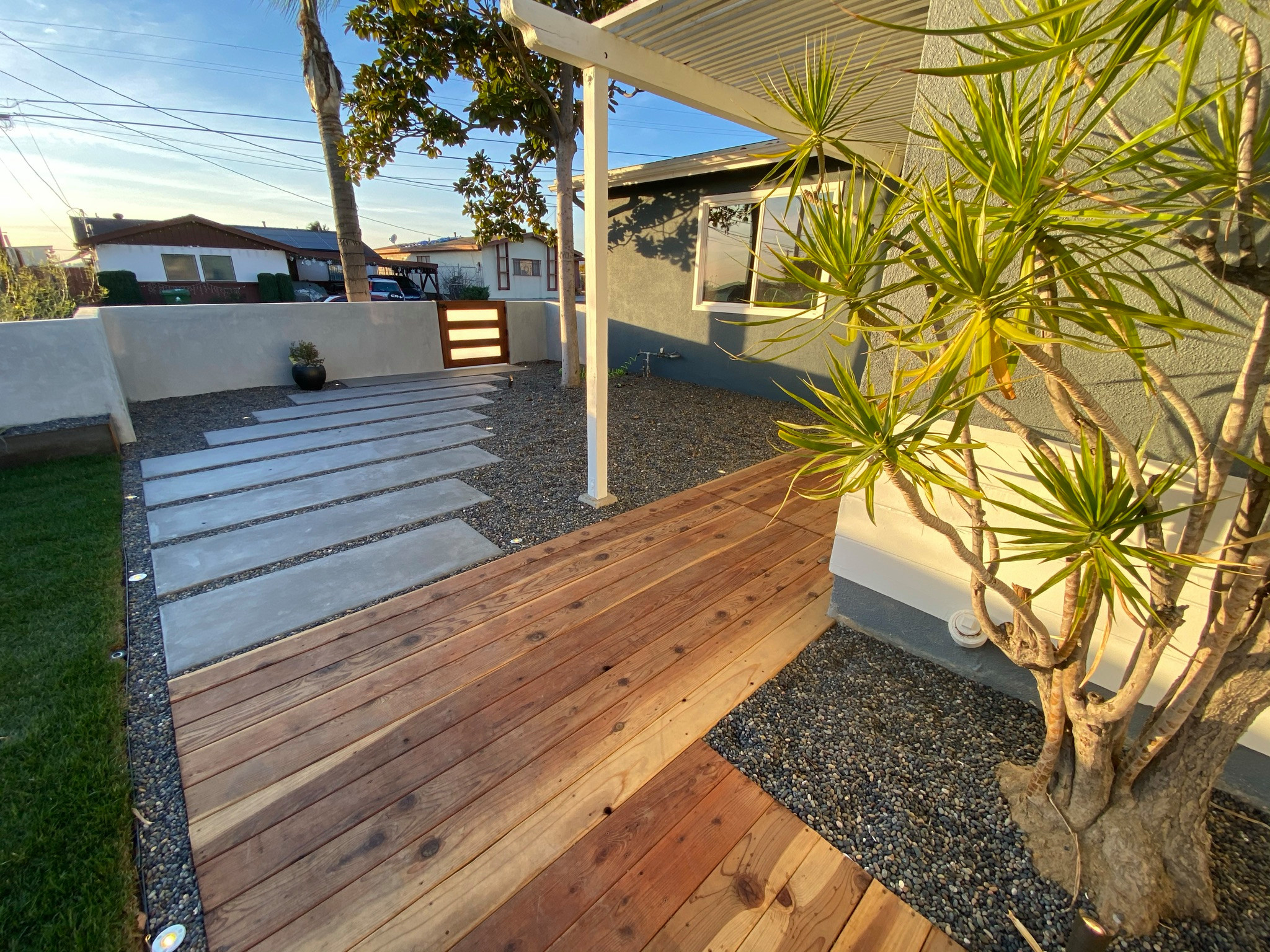 Front Entry Mid-Century Modern Deck Remodel
