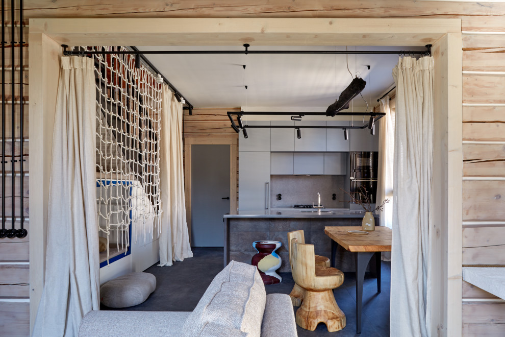 Кухня-гостиная с двухъярусной детской