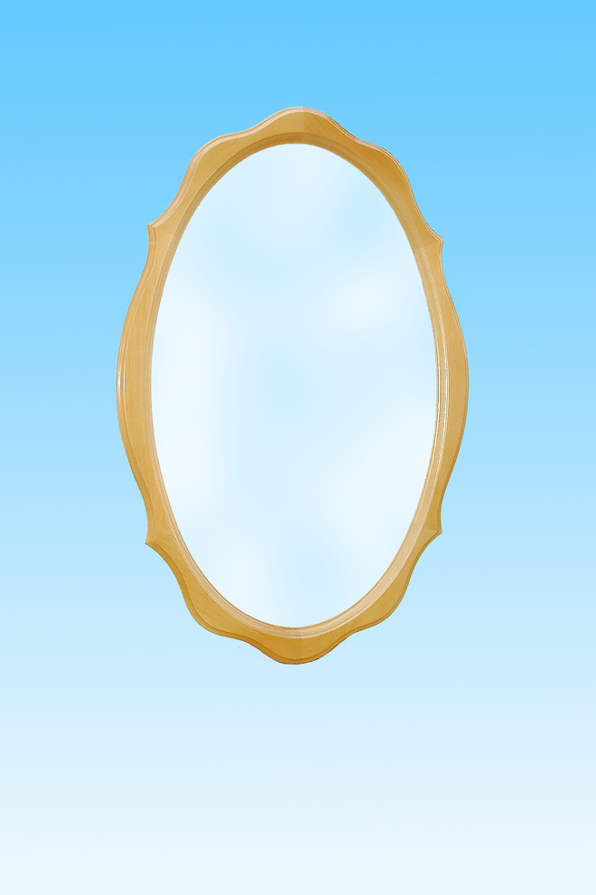 Зеркала в деревянном багете