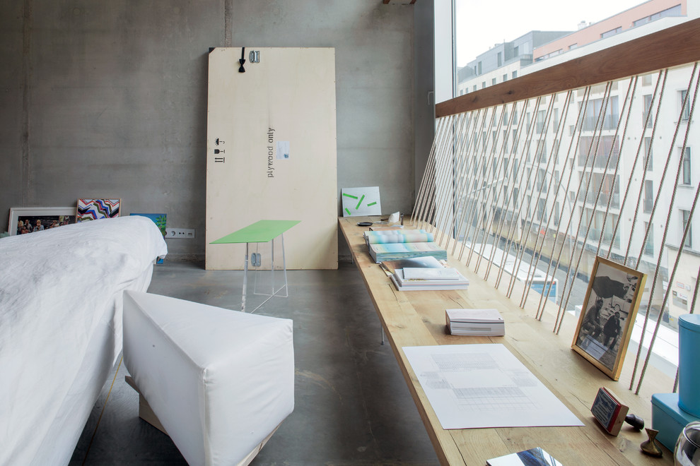 Design ideas for an industrial bedroom in Berlin.