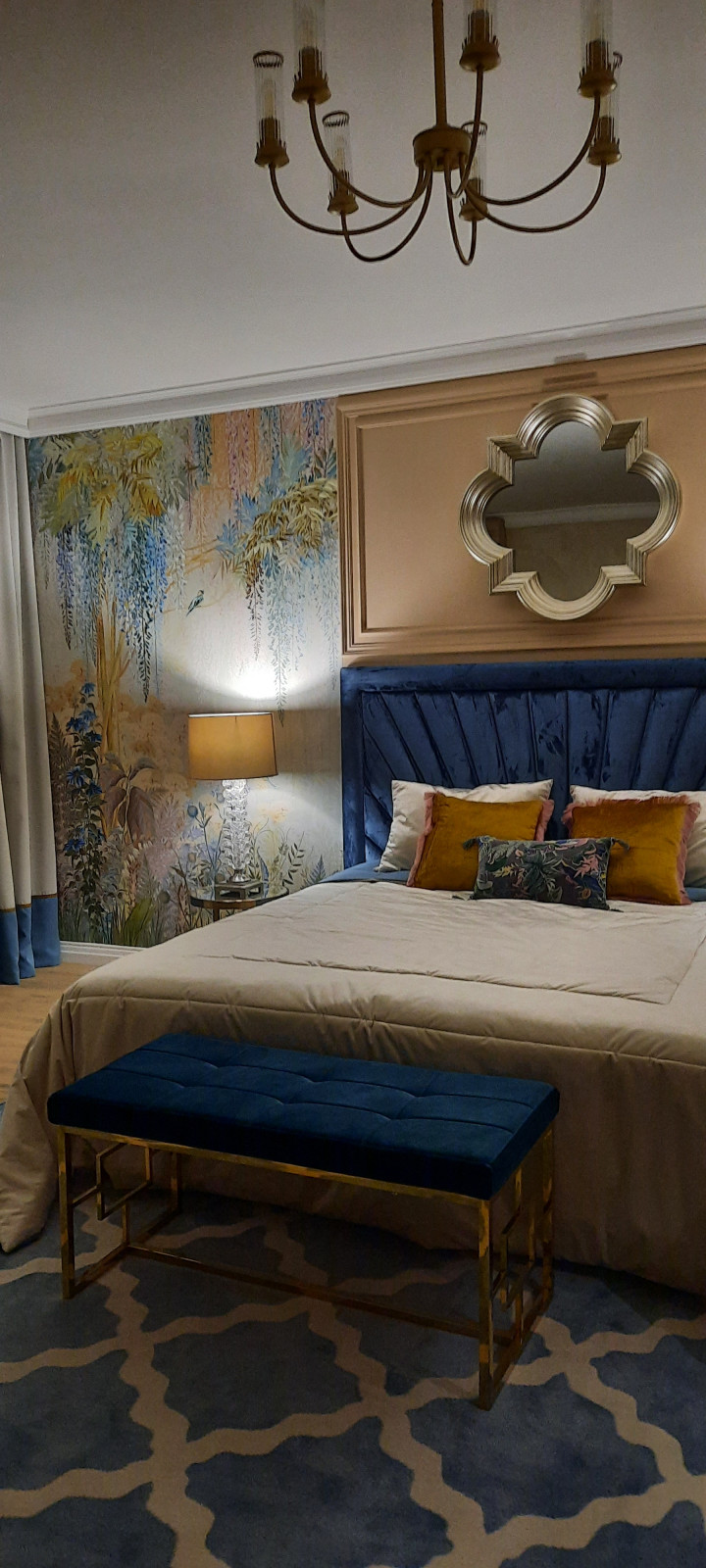 Спальня для королевы.