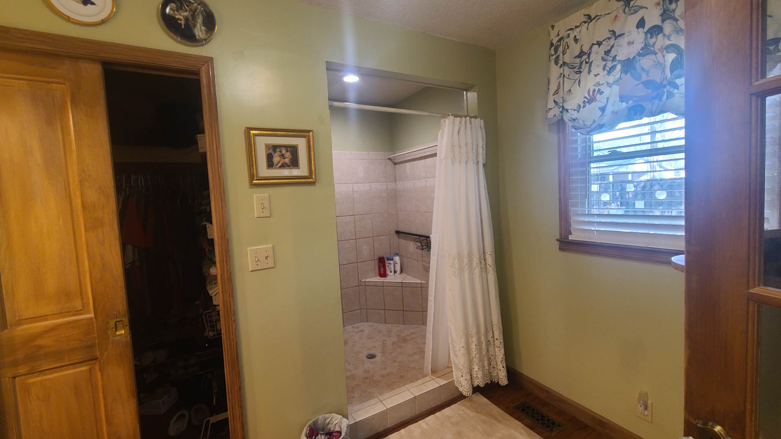 Master Bathroom Refresh