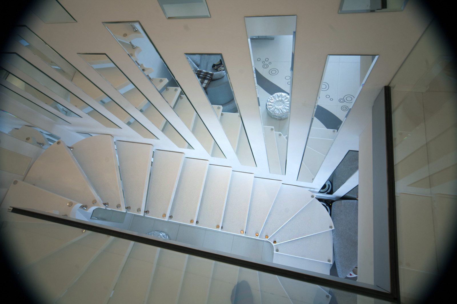 Лестница для маленькой квартиры