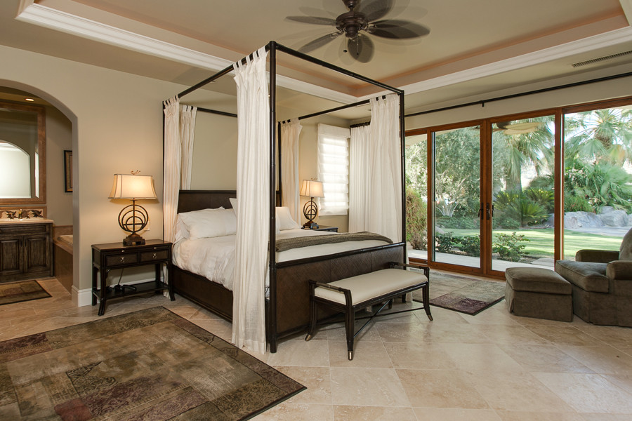 Tropical bedroom in San Diego.