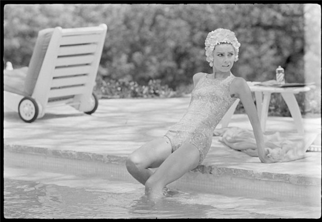 Audrey Hepburn Poolside (View 4), 40" X 60"