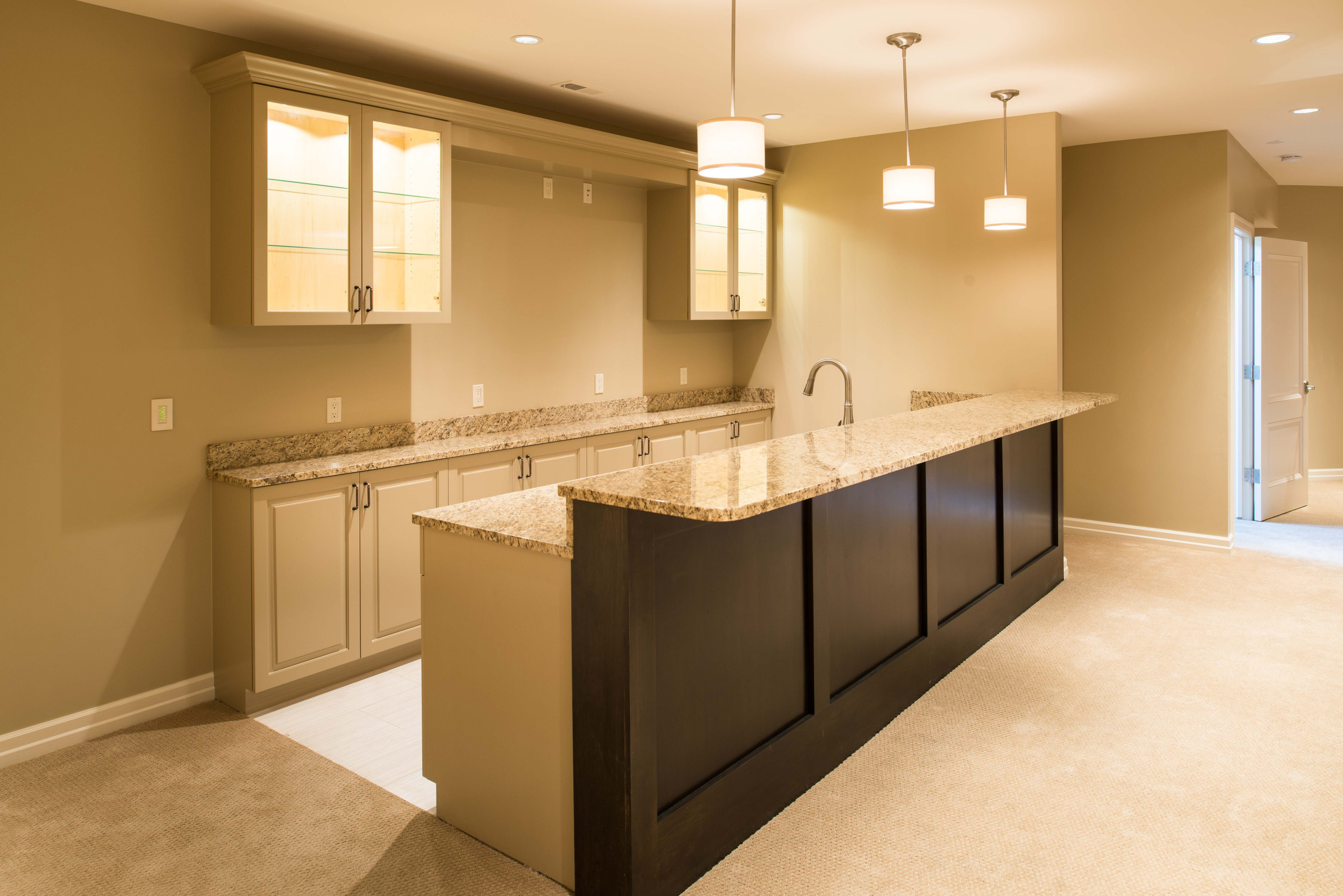 Transitiona/Craftsman Inspired Villa | Sterling Ridge Estates