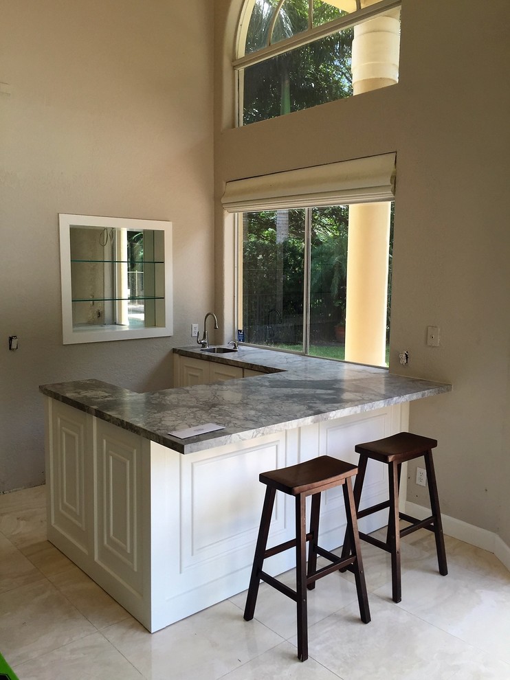 Transitional kitchen photo in Miami