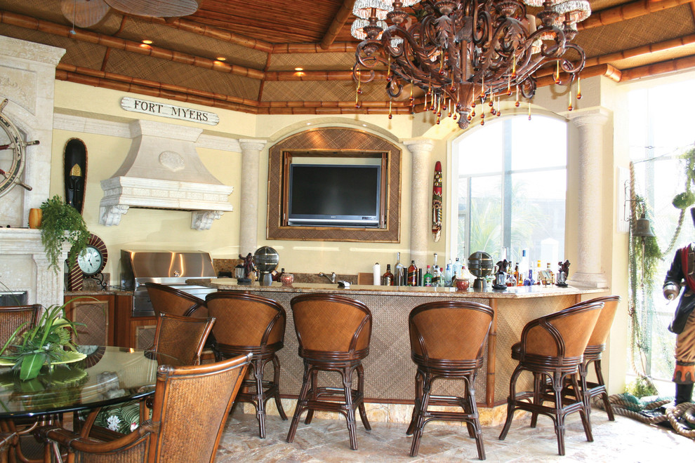 Inspiration for a transitional home design remodel in Miami