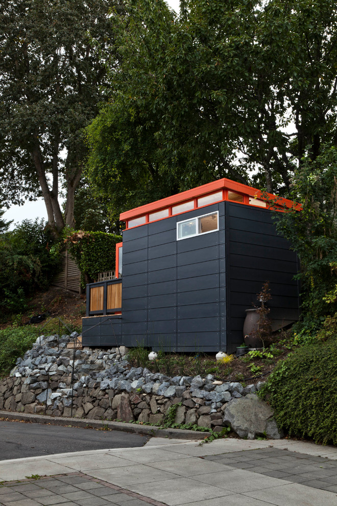 Inspiration for a small contemporary detached studio in Seattle.