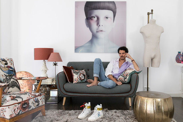 Bienvenido al hogar del diseñador de moda Juan Avellaneda